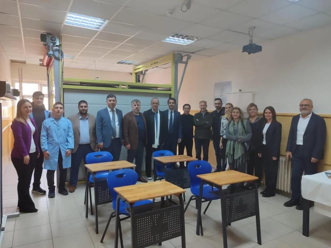 Atatürk MTAL Yeni Dersliklerimiz 4