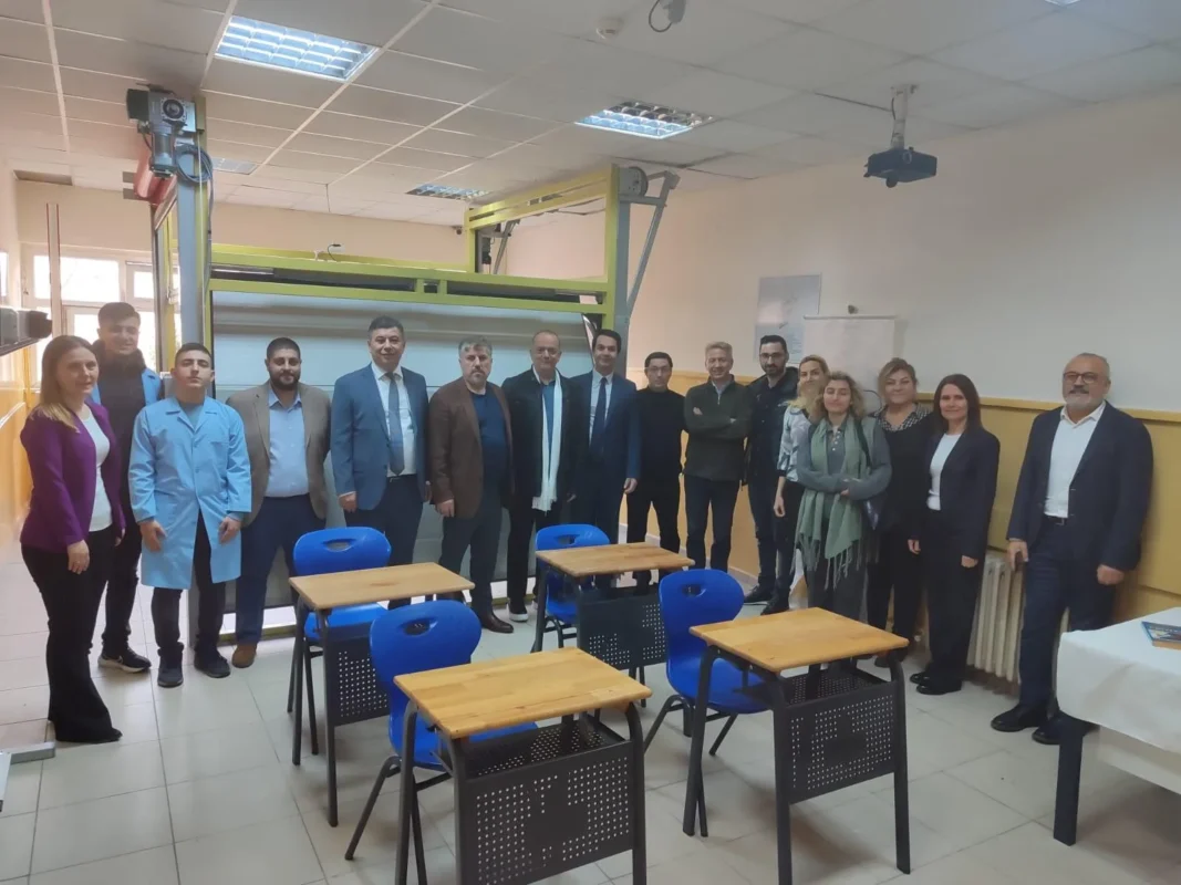 Atatürk MTAL Yeni Dersliklerimiz 3